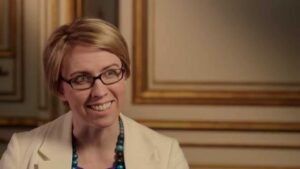 Read more about the article Women, Finance & Society